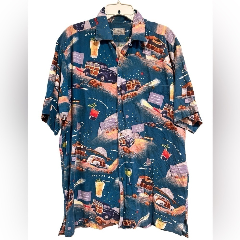 Weekender Traveler Galaxy Hawaiian shirt men’s size extra large